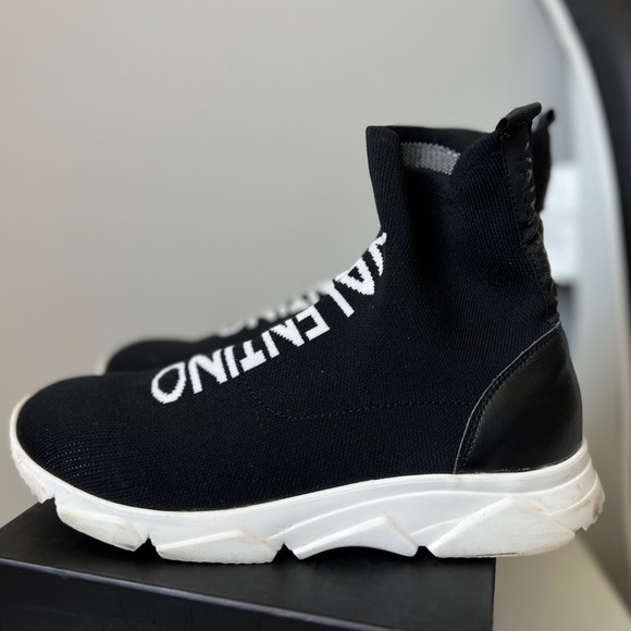 Authentic Mario Valentino Melissa Logo Sock Sneakers in Size 8 - Picture 13 of 14